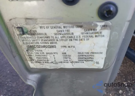 2004 Chevrolet Tahoe Ls из США, поврежденный, VIN 1GNEC13Z04R203993